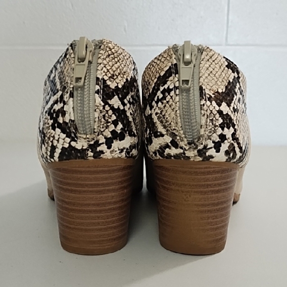 Creamy Tan and Black Mules with Snake Print Accents Zip Back 2" Heel Shoes - Picture 9 of 13